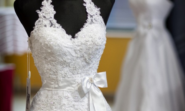 Вибір найкращого весільного плаття для Вашої фігури